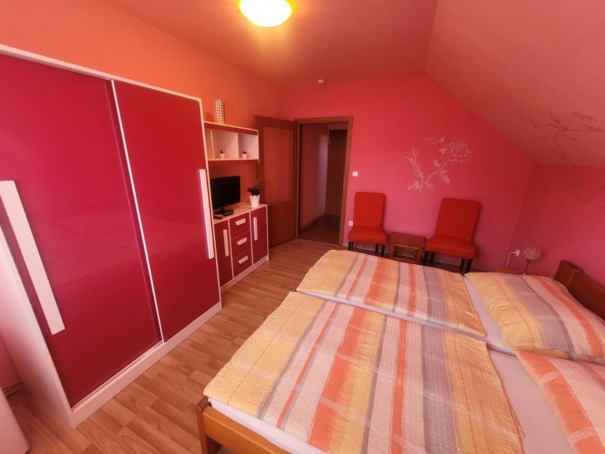 Penzion U Mikulincu Mikulov Extérieur photo