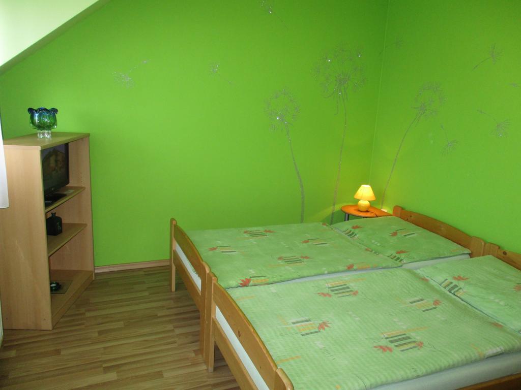 Penzion U Mikulincu Mikulov Extérieur photo
