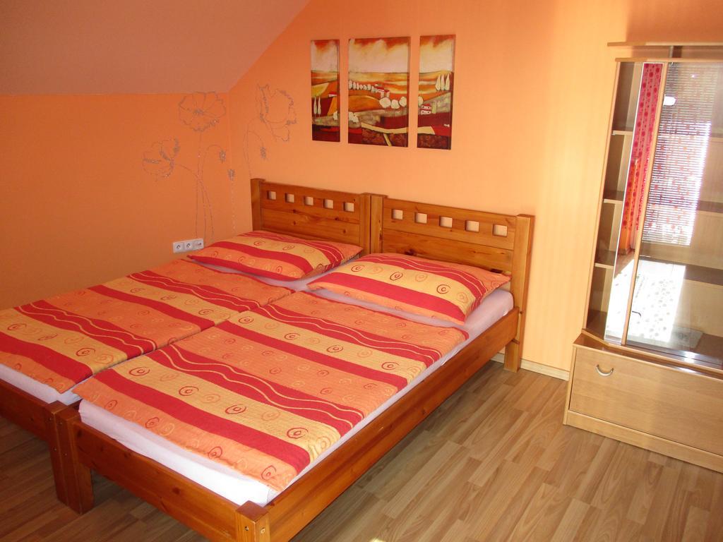 Penzion U Mikulincu Mikulov Extérieur photo